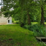 le jardin au bord de l'eau